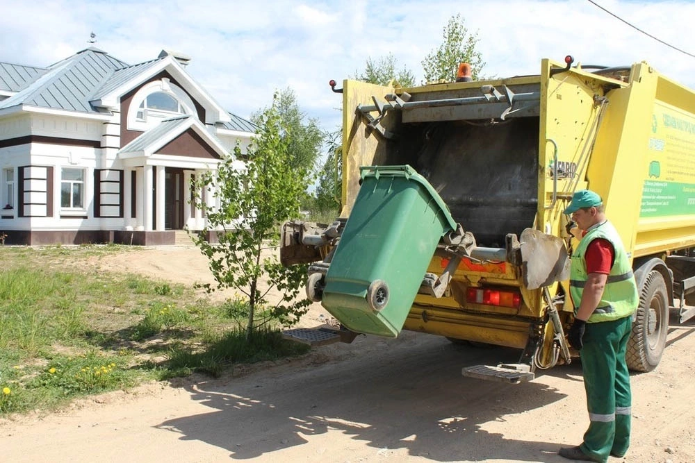 Вывоз мусора с дачи СНТ в Каменске-Уральском от ПроМусор — вывоз дачного и садового мусора, цена от 1755 руб