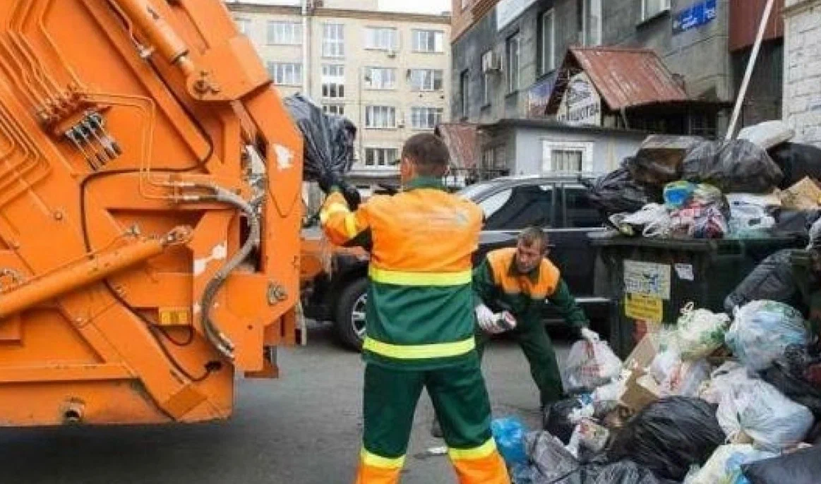 Срочный вывоз мусора в Каменске-Уральском от ПроМусор — заказ день в день от 3032 руб., грузчики, цена